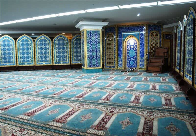 توزیع چهار هزار مترمربع فرش سجاده‌ای بین نمازخانه مدارس استان بوشهر