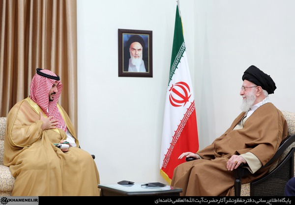 تقدیم پیام پادشاه عربستان به رهبر معظم انقلاب