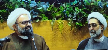 مهدویت محور وحدت امت اسلامی است