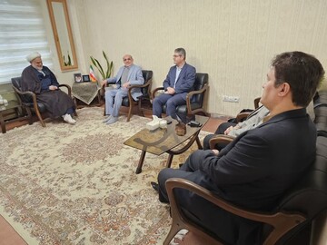 تأثیر نماز در بین اقشار مختلف جامعه به ویژه جوانان تبیین شود