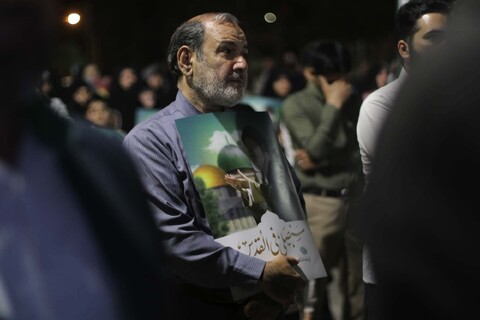 تصاویر/ تجمع دانشجویان، طلاب و مردم بیرجند بر علیه جنایت رژیم کودکش اسرائیل