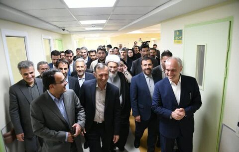 تصاویر| آیین افتتاح مرکز آموزشی درمانی بوستان با حضور نماینده ولی فقیه در فارس