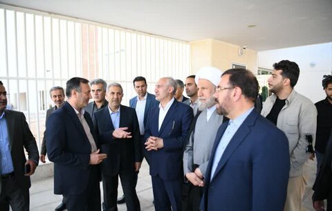 تصاویر| آیین افتتاح مرکز آموزشی درمانی بوستان با حضور نماینده ولی فقیه در فارس