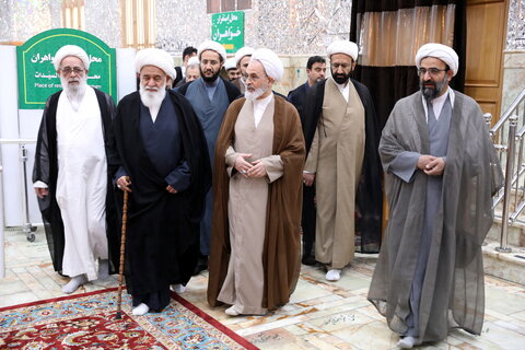 تصاویر/استقبال و زیارت آیت الله اعرافی از حرم مطهر شاه عبدالعظیم حسنی