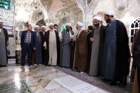 تصاویر/استقبال و زیارت آیت الله اعرافی از حرم مطهر شاه عبدالعظیم حسنی