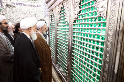 تصاویر/استقبال و زیارت آیت الله اعرافی از حرم مطهر شاه عبدالعظیم حسنی