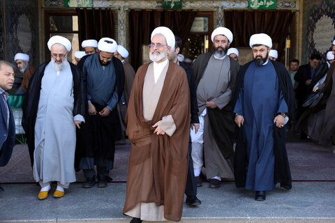 تصاویر/استقبال و زیارت آیت الله اعرافی از حرم مطهر شاه عبدالعظیم حسنی