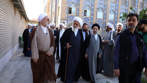 تصاویر/استقبال و زیارت آیت الله اعرافی از حرم مطهر شاه عبدالعظیم حسنی