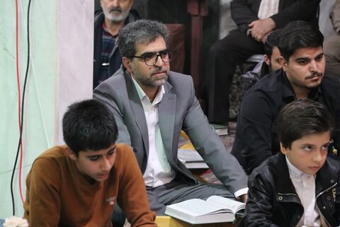 تصاویر/اهدای جوایز برگزیدگان مسابقه زندگی با آیه ها در اراک