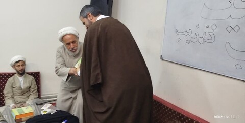 تصاویر/ جلسه اخلاق در حوزه علمیه امام صادق(ع)تبریز