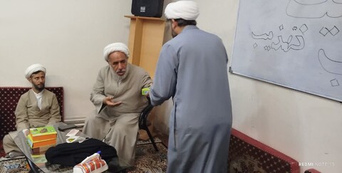 تصاویر/ جلسه اخلاق در حوزه علمیه امام صادق(ع)تبریز