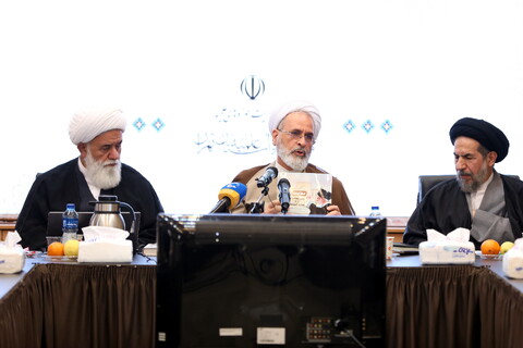 نشست مشترک مدیر و معاونان حوزه های علمیه کشور و شورای عالی حوزه علمیه استان تهران
