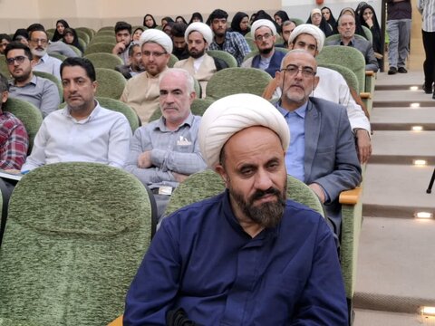 تصاویر/ دوره تخصصی معارف نماز ویژه مدیران مدارس و ائمه جماعات مساجد کاشان