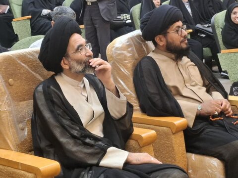 تصاویر/ دوره تخصصی معارف نماز ویژه مدیران مدارس و ائمه جماعات مساجد کاشان