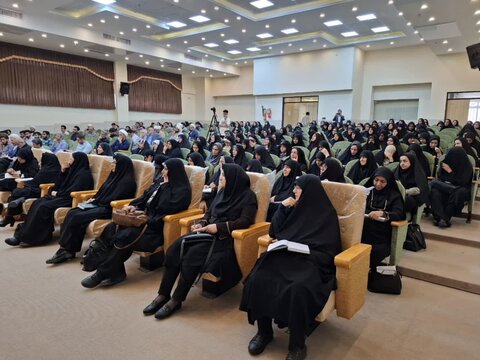 تصاویر/ دوره تخصصی معارف نماز ویژه مدیران مدارس و ائمه جماعات مساجد کاشان