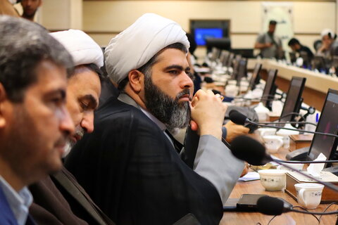 نشست هم‌اندیشی مبلغان ایرانی اعزامی به خارج از کشور با محوریت «قرارگاه تبلیغ بین‌الملل»