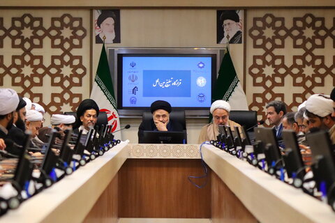 نشست هم‌اندیشی مبلغان ایرانی اعزامی به خارج از کشور با محوریت «قرارگاه تبلیغ بین‌الملل»