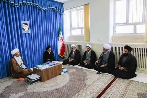 دیدار قائم مقام مدیر حوزه علمیه قم با نماینده ولی فقیه در خراسان جنوبی