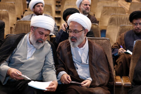 تصاویر/ نشست اساتید و معاونین واحدهای آموزشی حوزه علمیه تهران با آیت الله اعرافی