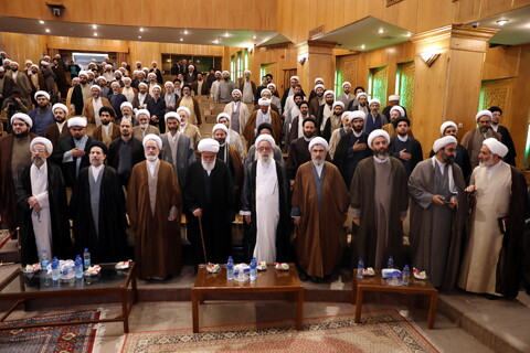 تصاویر/ نشست اساتید و معاونین واحدهای آموزشی حوزه علمیه تهران با آیت الله اعرافی