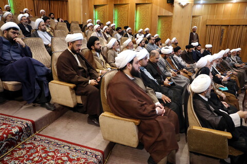 تصاویر/ نشست اساتید و معاونین واحدهای آموزشی حوزه علمیه تهران با آیت الله اعرافی