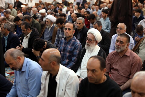 تصاویر/ اقامه نماز ظهر حرم عبدالعظیم حسنی(ع) به امامت آیت الله اعرافی