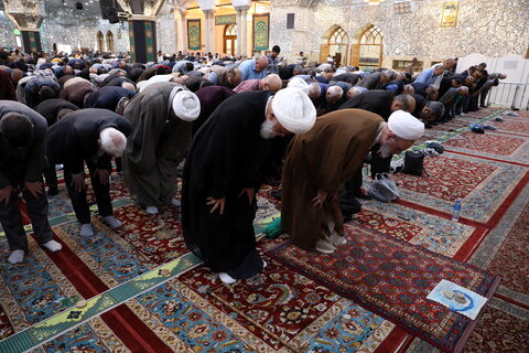 تصاویر/ اقامه نماز ظهر حرم عبدالعظیم حسنی(ع) به امامت آیت الله اعرافی