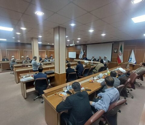 تصاویر/دیدار فارغ التحصیلان موسسه امام خمینی (ره) قم با نماینده ولی فقیه در استان مرکزی