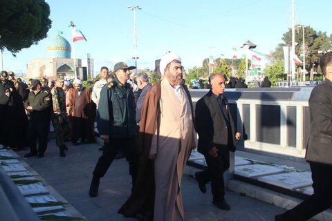 تصاویر / مراسم غبارروبی مزار شهدا ی قزوین