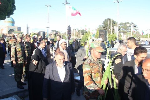 تصاویر / مراسم غبارروبی مزار شهدا ی قزوین