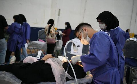 تصاویر| بازدید نماینده ولی فقیه در فارس از فعالیت جهادی بیش از ۲۵۰ دندانپزشک از سراسر کشور در شیراز