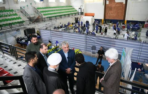 تصاویر| بازدید نماینده ولی فقیه در فارس از فعالیت جهادی بیش از ۲۵۰ دندانپزشک از سراسر کشور در شیراز