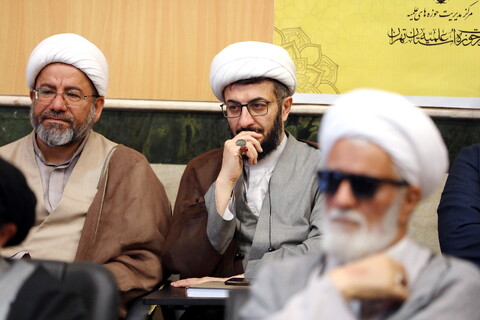 تصاویر/ نشست آیت الله اعرافی با مدیران آموزش حوزه تهران