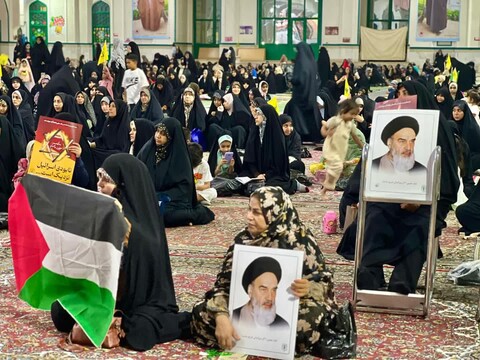 تصاویر/ استغاثه مردم بندرعباس به امام زمان(عج)؛ اجتماع حمایت از غزه