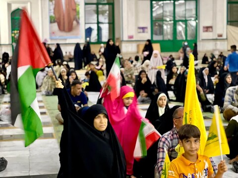 تصاویر/ استغاثه مردم بندرعباس به امام زمان(عج)؛ اجتماع حمایت از غزه