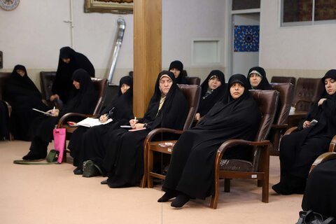 تصاویر / شست مشترک امام جمعه همدان با فعالان عرصه عفاف و حجاب