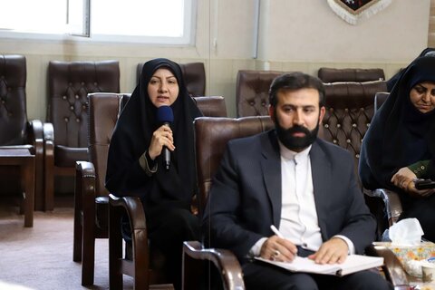 تصاویر / شست مشترک امام جمعه همدان با فعالان عرصه عفاف و حجاب