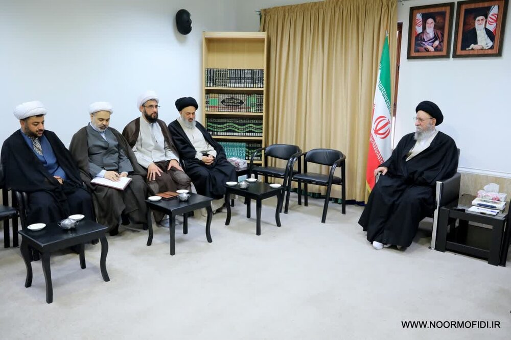 راه‌های جذب و پذیرش جوانان به حوزه علمیه در گلستان بررسی شد