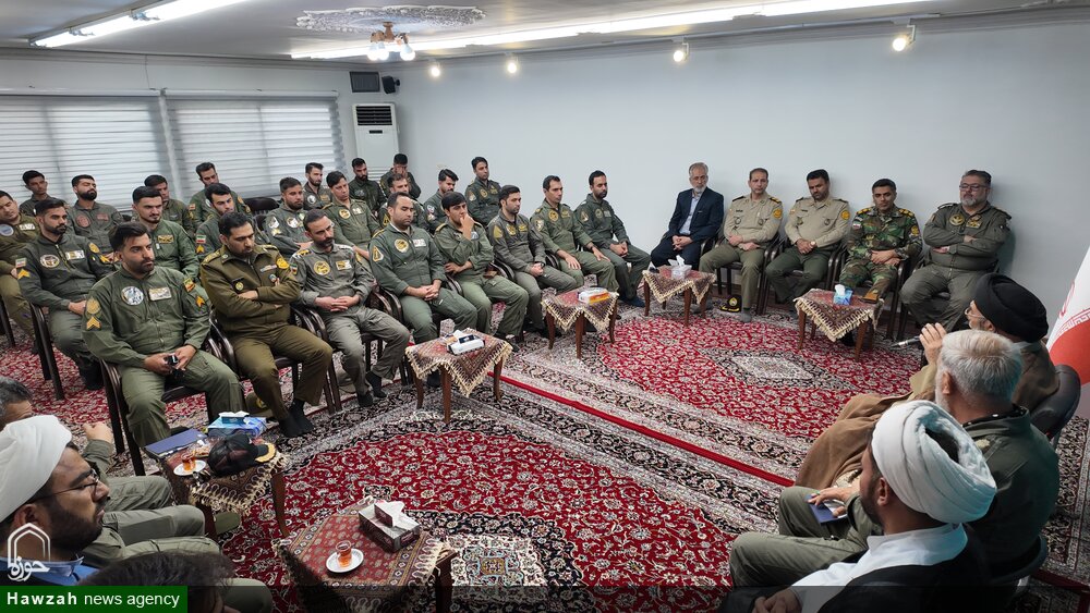 ارتش جمهوری اسلامی ایران، سرباز امام زمان(عج) است