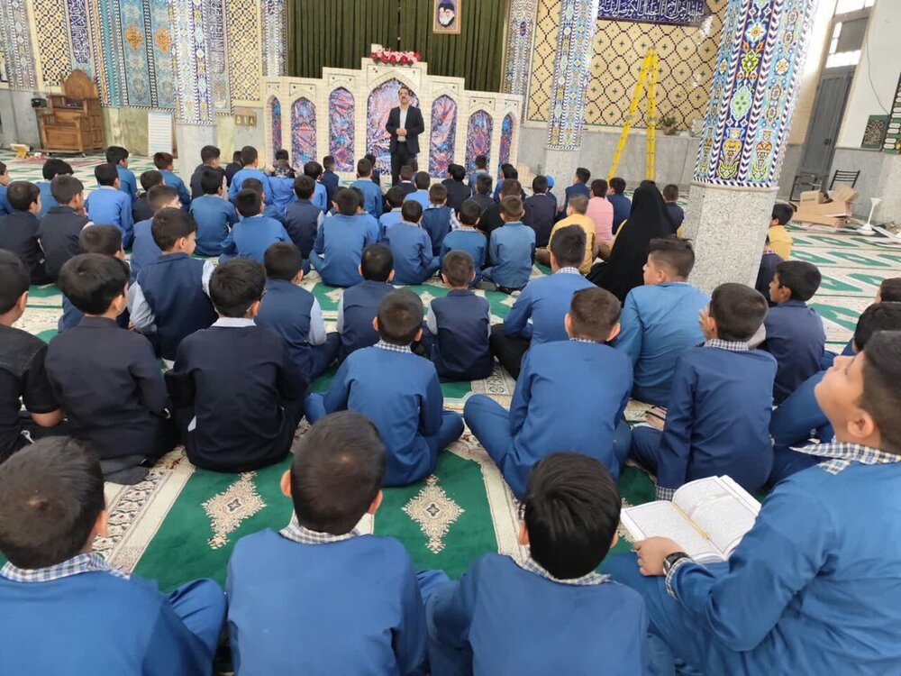 مسابقات قرآن و عترت