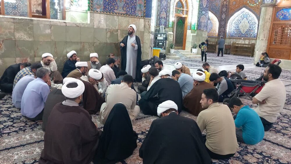 سفر معنوی اساتید حوزه‌های علمیه کهگیلویه و بویراحمد به عتبات عالیات/ تقویت پیوندهای دینی و علمی + عکس