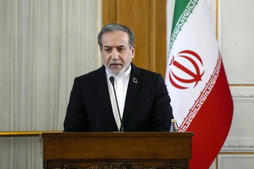 Int’l Developments Mentioned in Leader’s Message to Russia: Iranian FM