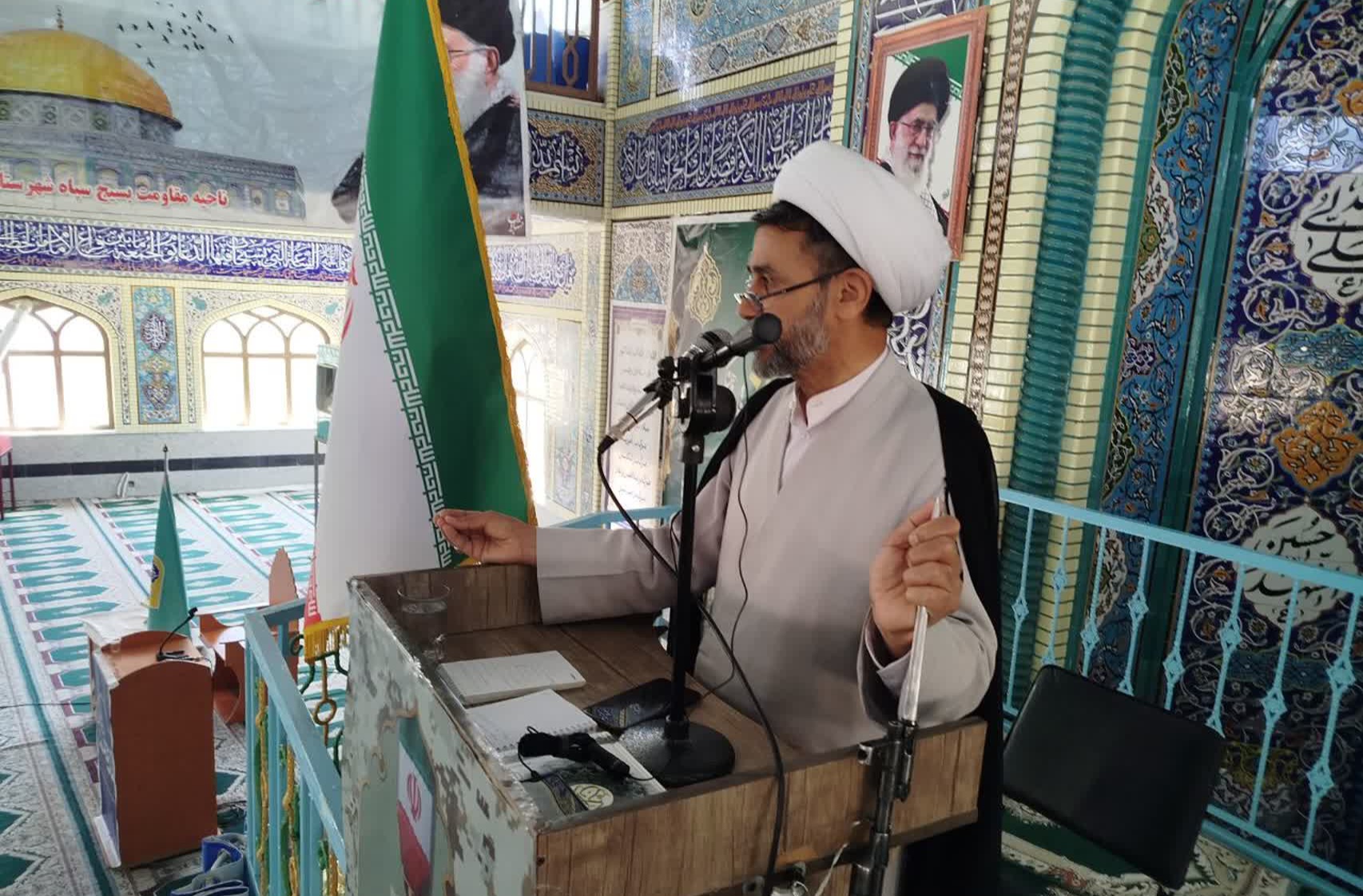 فعالیت‌های صلح‌آمیز هسته‌ای و توان دفاعی از خطوط قرمز نظام جمهوری اسلامی است+ عکس