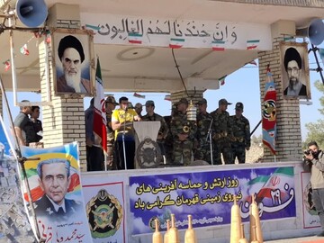 فیلم| مراسم گرامی داشت روز ارتش درگروه ۸۴۰ موشکی نزاجا