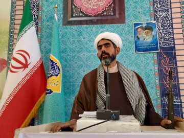 سپاه پاسداران در همه عرصه ها از جمله امنیت و محرومیت زدایی حضوری چشمگیر دارد+ عکس