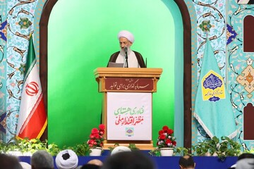 ارتش و سپاه بازوان توانمند ملت و نظام است