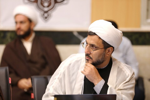 نشست آیت الله اعرافی با نحبگان حوزه علمیه استان تهران در سالن آیت الله بروجردی حوزه علمیه حضرت عبدالعظیم حسنی علیه السلام تهران برگزار شد.