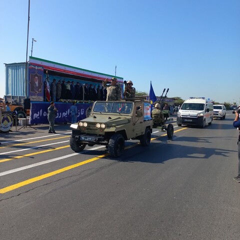 تصاویر/ رژه اقتدار روز ارتش در بوشهر