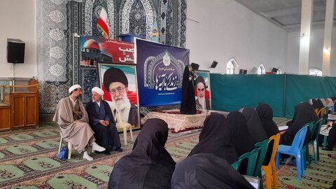 تصاویر/برگزاری لیگ قرآنی طرح زندگی با آیه‌ها در ساوه