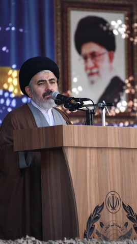 تصاویر/ مراسم گرامیداشت روز ارتش جمهوری اسلامی ایران در ارومیه